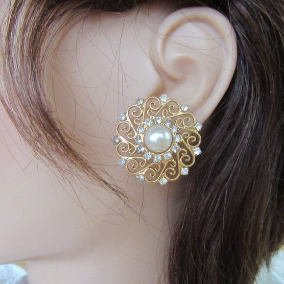 Delicate gold tone pierced earrings with faux pearl & clear rhinestones -sparkle - Picture 2 of 7